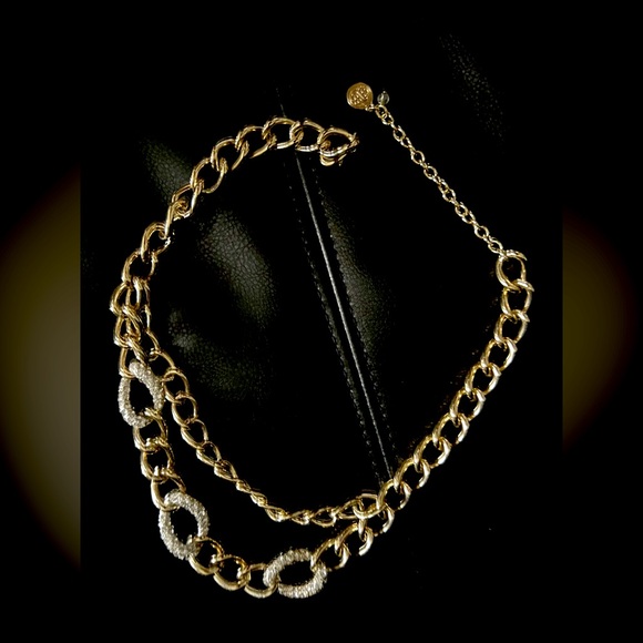 Dana Buchman  gold chain statement necklace with rhinestone accent - Picture 8 of 8